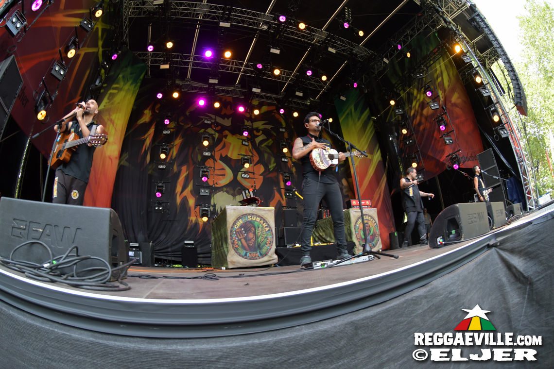 ManuDigital feat. Lt. Stitchie, Andrew Murphy, Che Sudaka