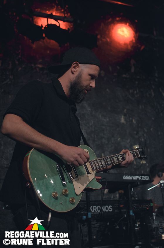 Treesha & The Evolution feat. Uwe Banton, Denham Smith & Damage SkongDem