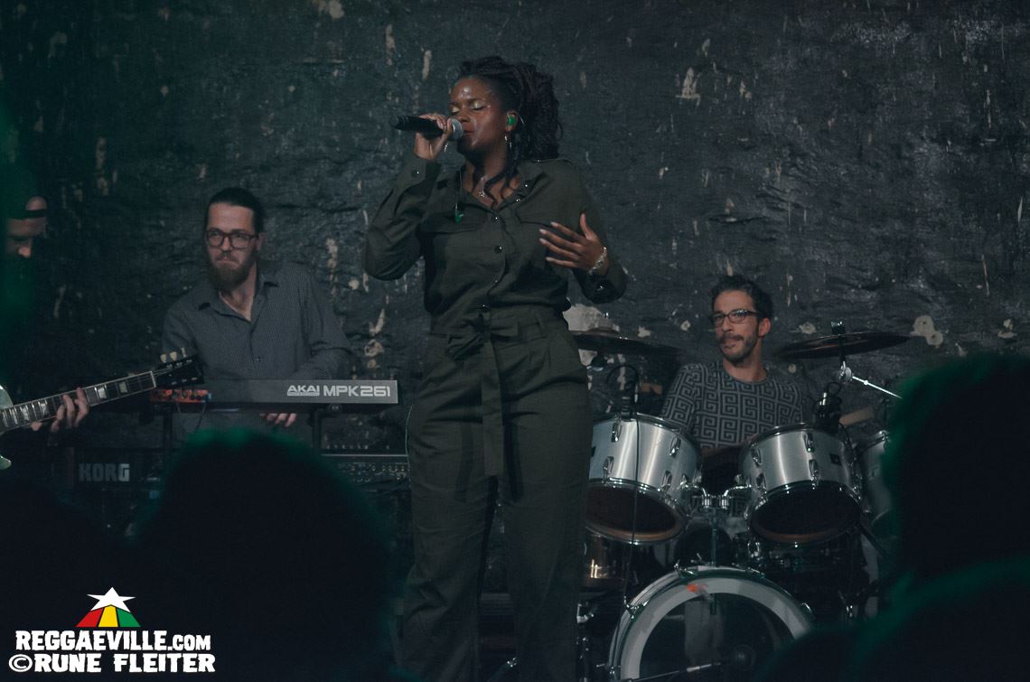 Treesha & The Evolution feat. Uwe Banton, Denham Smith & Damage SkongDem