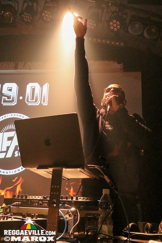 Safari Sound vs. BomChilom vs. Irie Crew