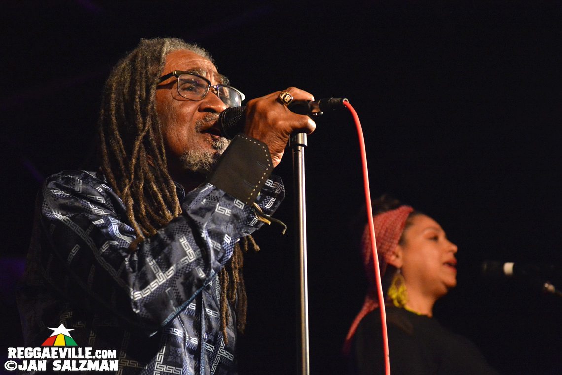 Wailing Souls & The Gladiators feat. Droop Lion