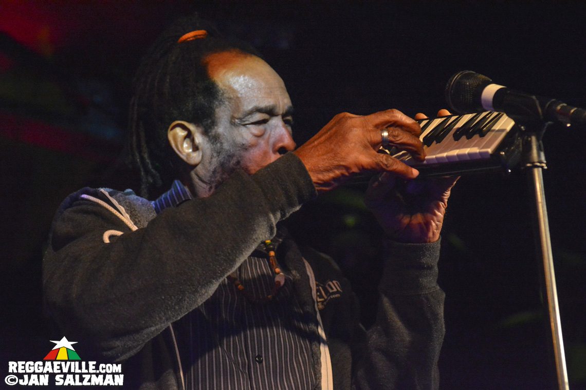 Wailing Souls & The Gladiators feat. Droop Lion