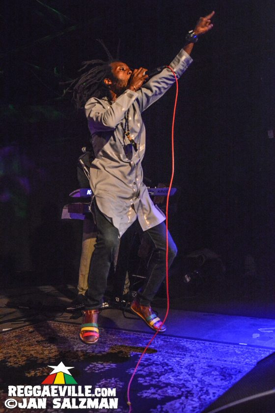 Wailing Souls & The Gladiators feat. Droop Lion