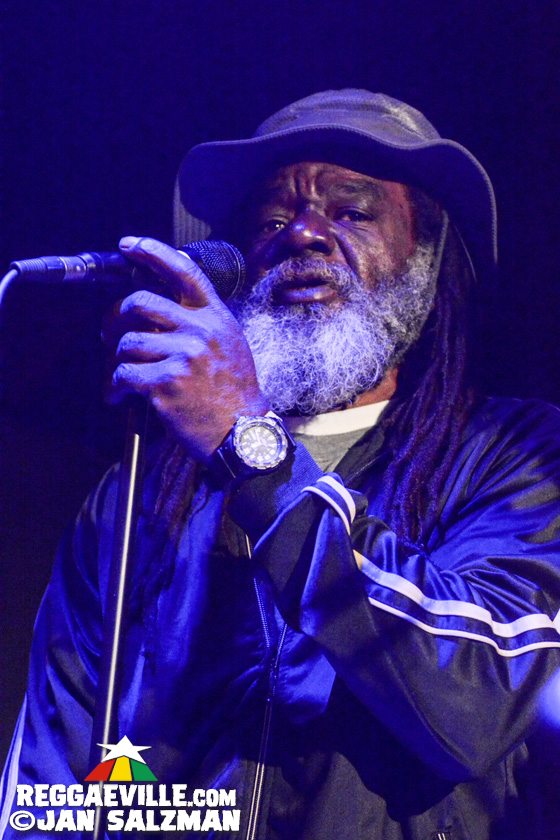 Wailing Souls & The Gladiators feat. Droop Lion