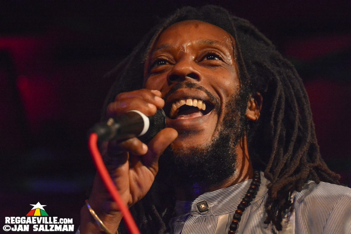 Wailing Souls & The Gladiators feat. Droop Lion