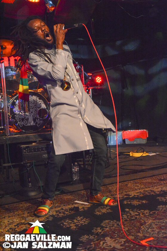 Wailing Souls & The Gladiators feat. Droop Lion