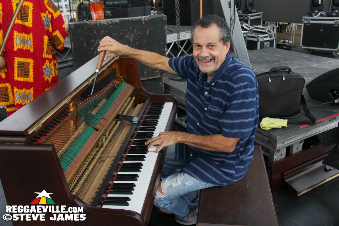 George Nooks, Christopher Ellis, David Cairol