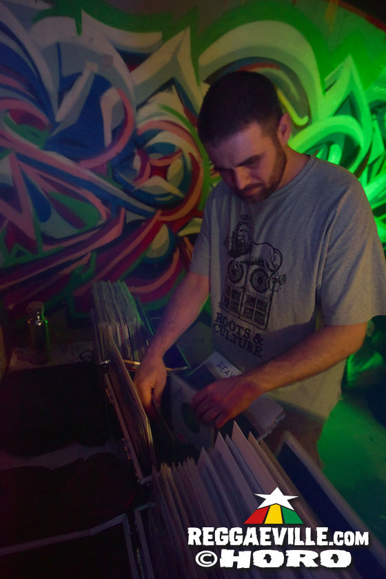 Zion Garden Soundsystem meets Lions Den