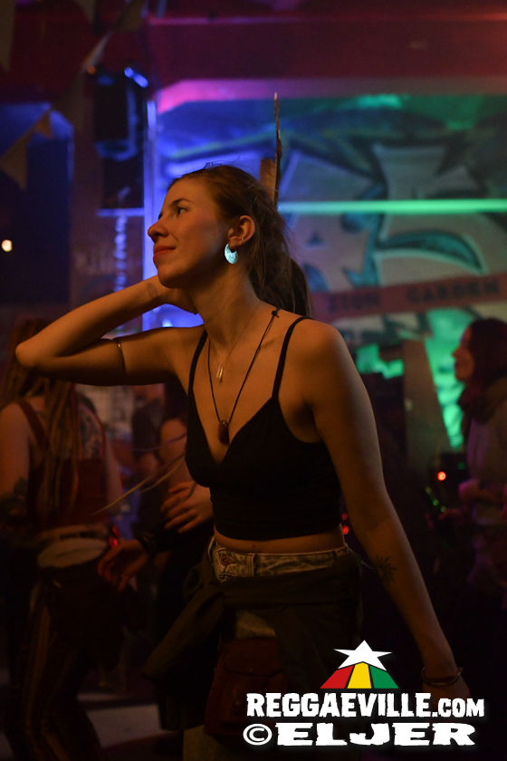 Zion Garden Soundsystem meets Lions Den