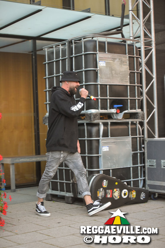 Gentleman & The Evolution