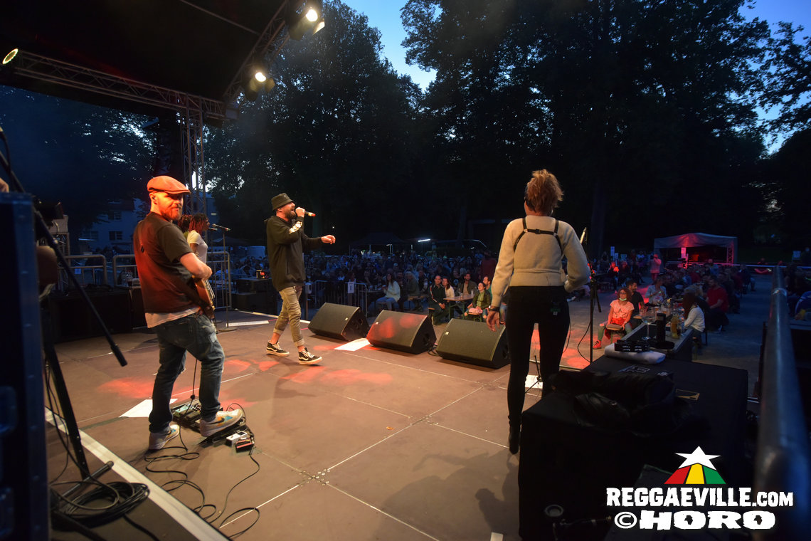 Gentleman & The Evolution