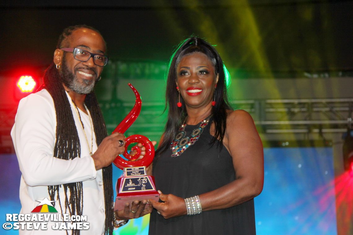 Elise Kelly, Bulby, Orville Hall