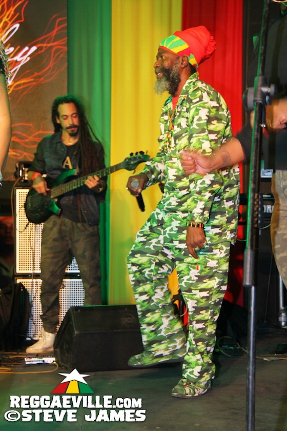 Marley Brothers - Damian, Julian & Ky-Mani Marley