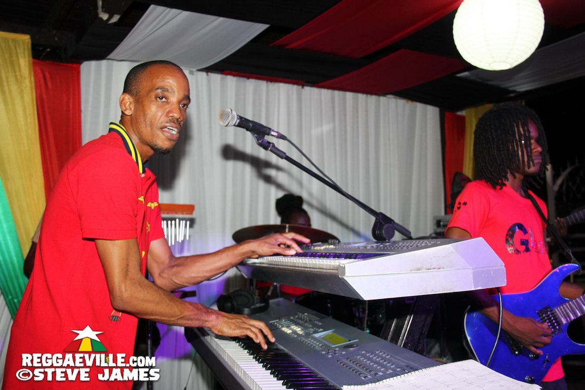 Miriam Simone, Capleton, Fred Locks, Mikey General