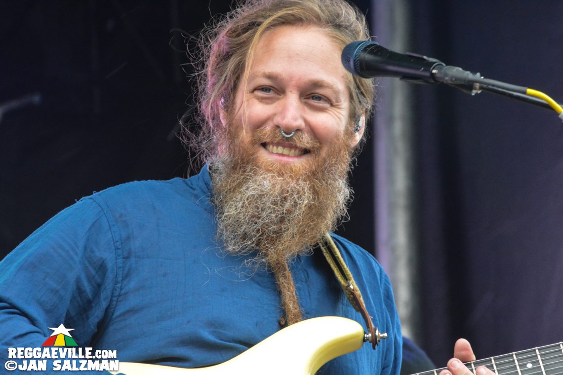 Mike Love, The Green, Katchafire