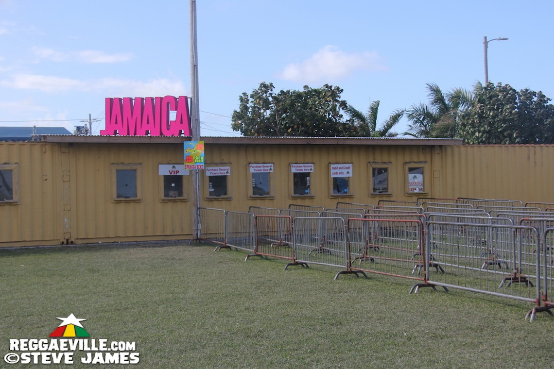 Queen Ifrica feat. Treesha, Jesse Royal