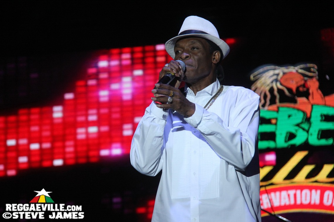 Queen Ifrica feat. Treesha, Jesse Royal