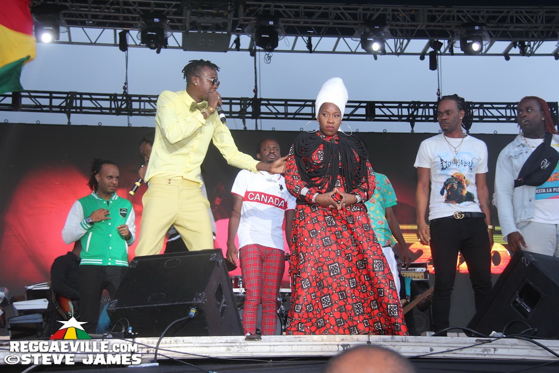 Chi Ching Ching feat. Queen Omega, Terry Linen, Stevie Face