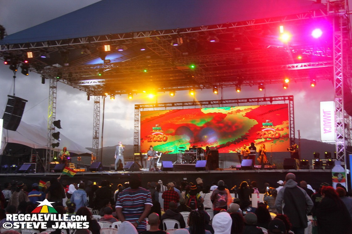 Chi Ching Ching feat. Queen Omega, Terry Linen, Stevie Face