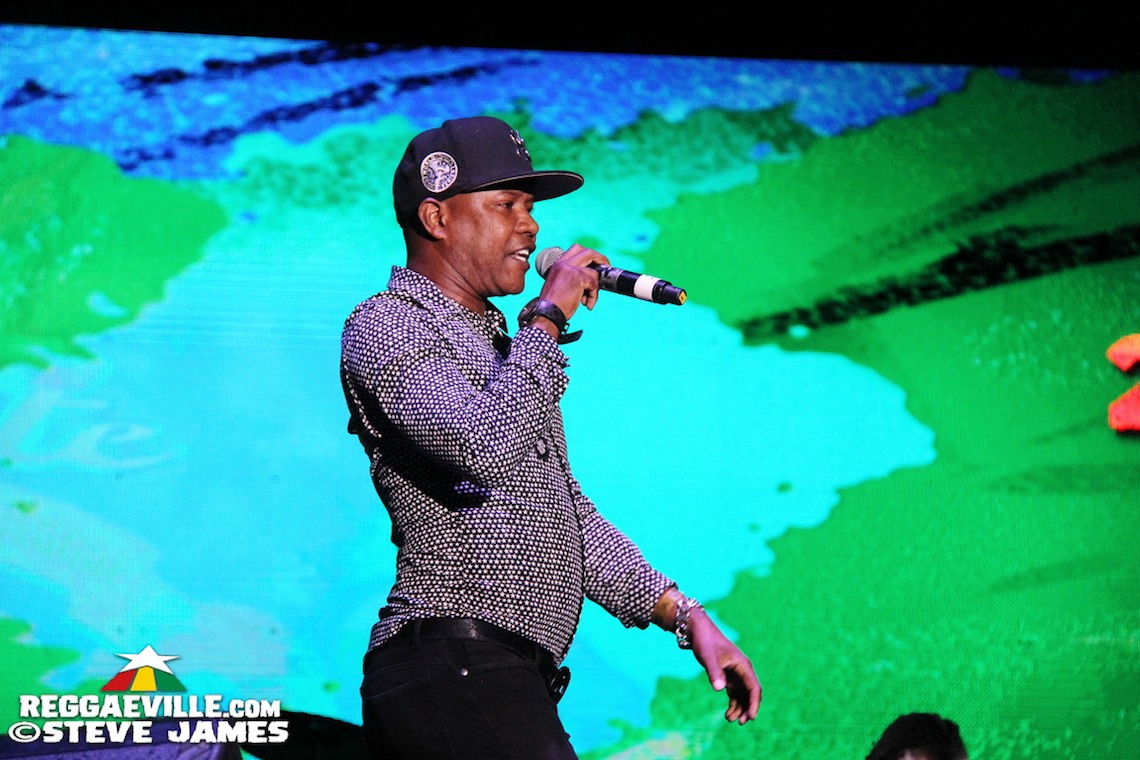 Chi Ching Ching feat. Queen Omega, Terry Linen, Stevie Face