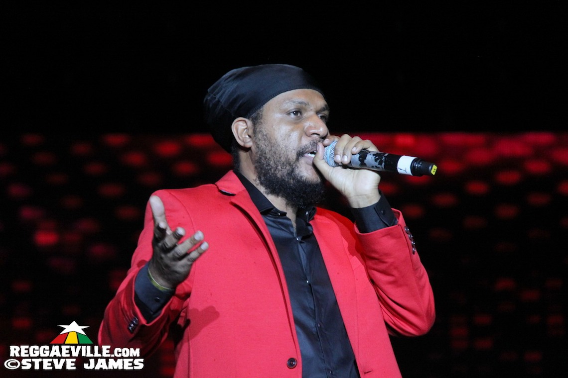 Chi Ching Ching feat. Queen Omega, Terry Linen, Stevie Face