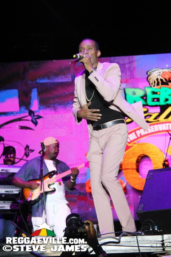 Sanchez, Flourgon, Leroy Sibbles, Heavyweight Rockaz, Kenyatta Hill