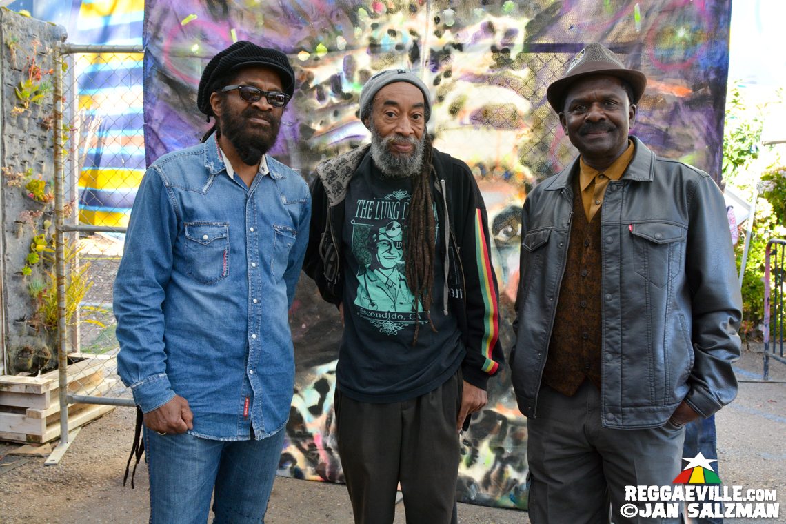 Akae Beka Band, Army, Spiritual, Ky-Enie