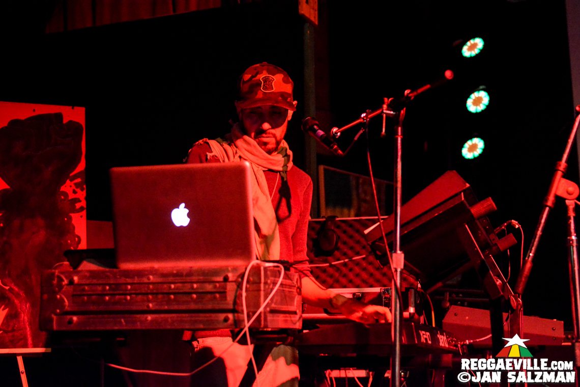 Akae Beka Band, Army, Spiritual, Ky-Enie