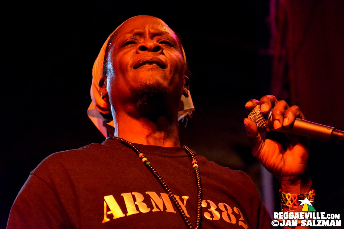 Akae Beka Band, Army, Spiritual, Ky-Enie