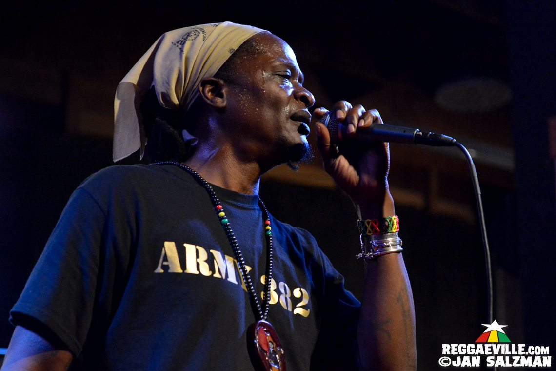 Akae Beka Band, Army, Spiritual, Ky-Enie