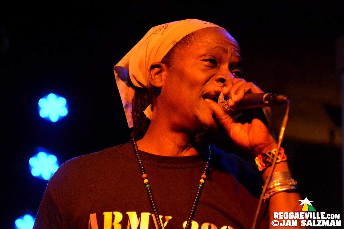 Akae Beka Band, Army, Spiritual, Ky-Enie