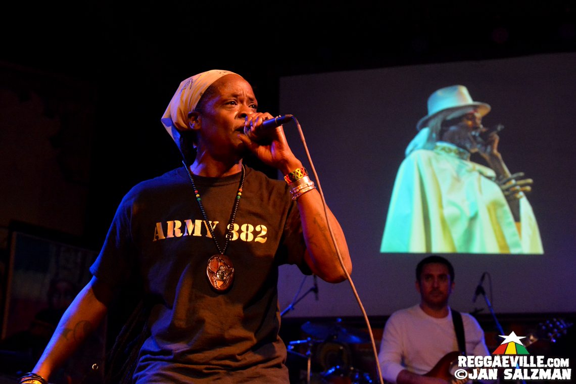 Akae Beka Band, Army, Spiritual, Ky-Enie