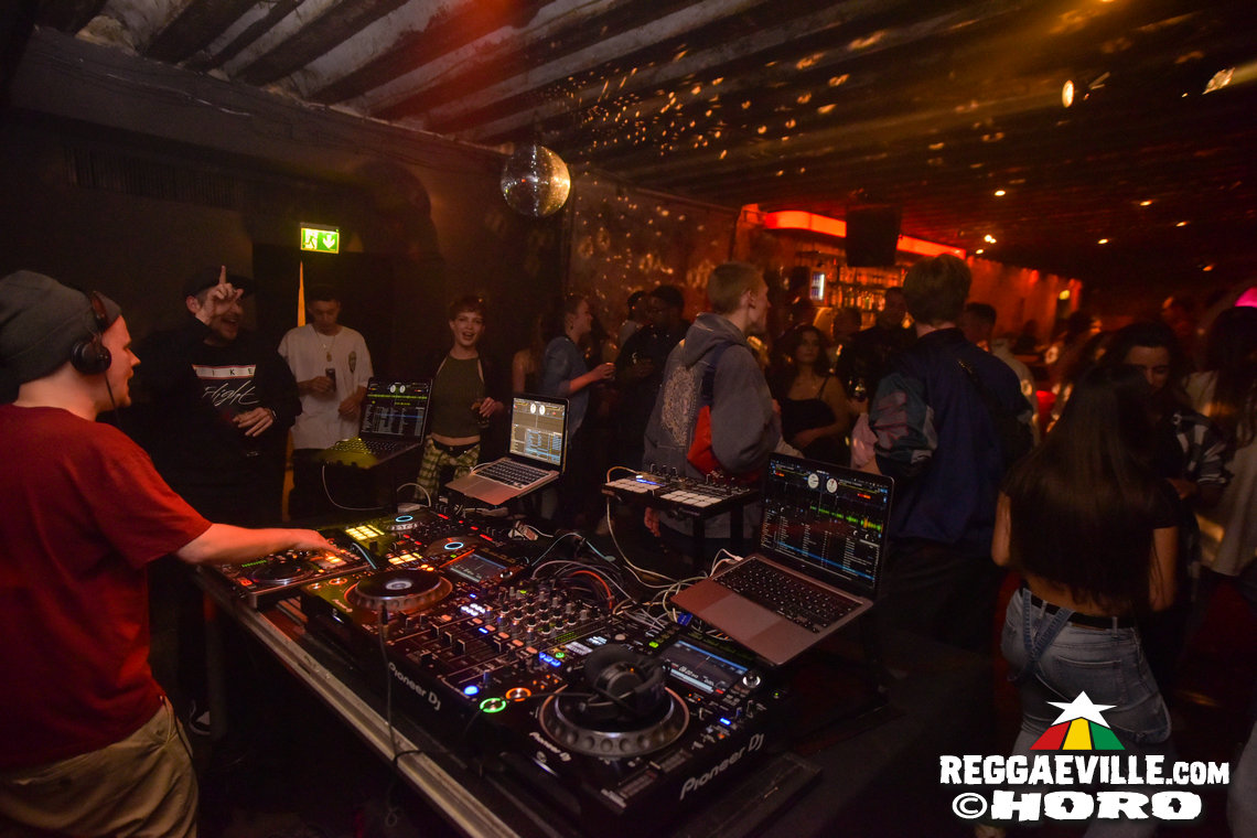 Soundvalley Movement, Smallman Reggaetainment & DJ Louis