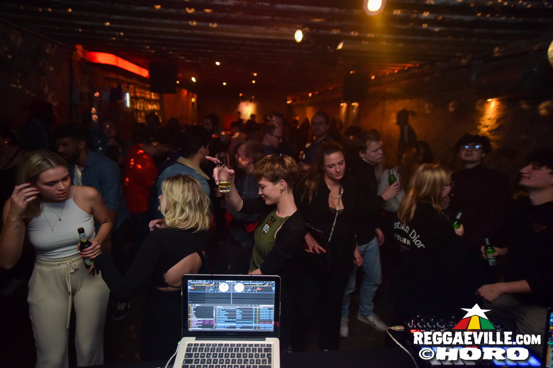 Soundvalley Movement, Smallman Reggaetainment & DJ Louis