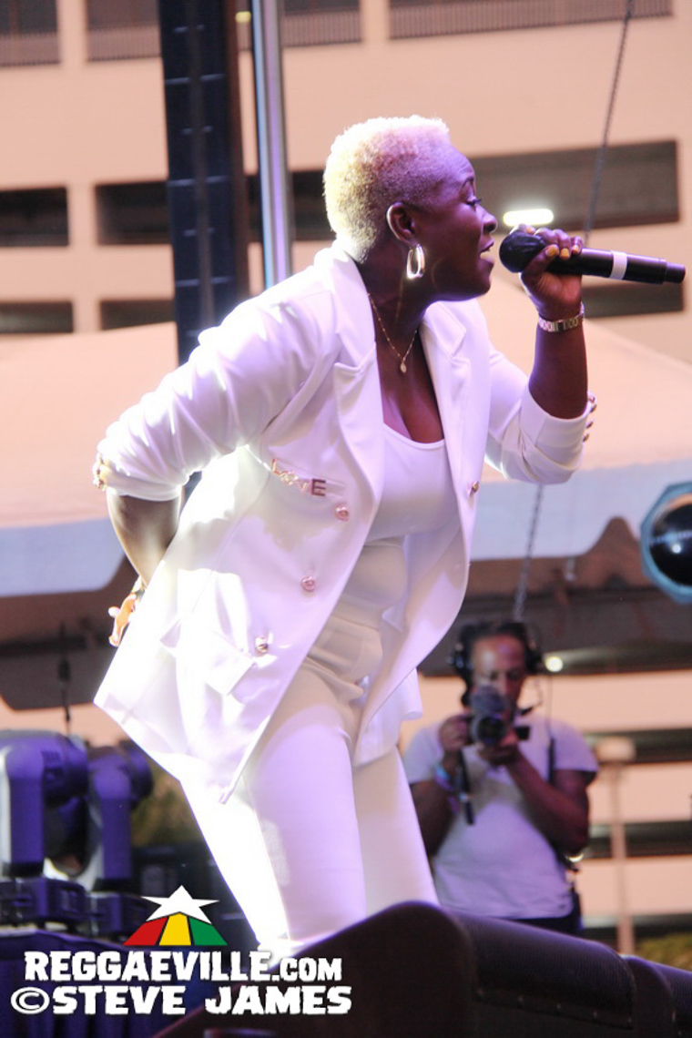 Tanya Stephens, TeeJay, Lady G, Alison Hinds, Patrice Roberts