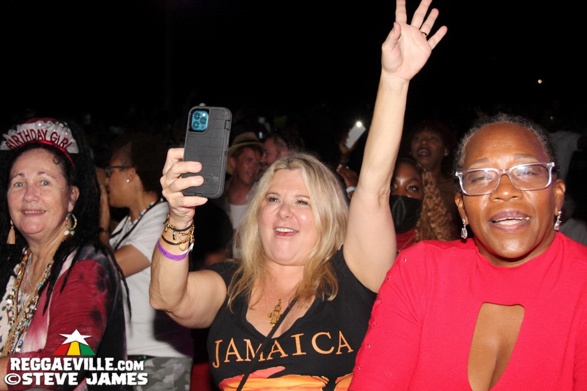 Barrington Levy, Alison Hinds & Patrice Roberts