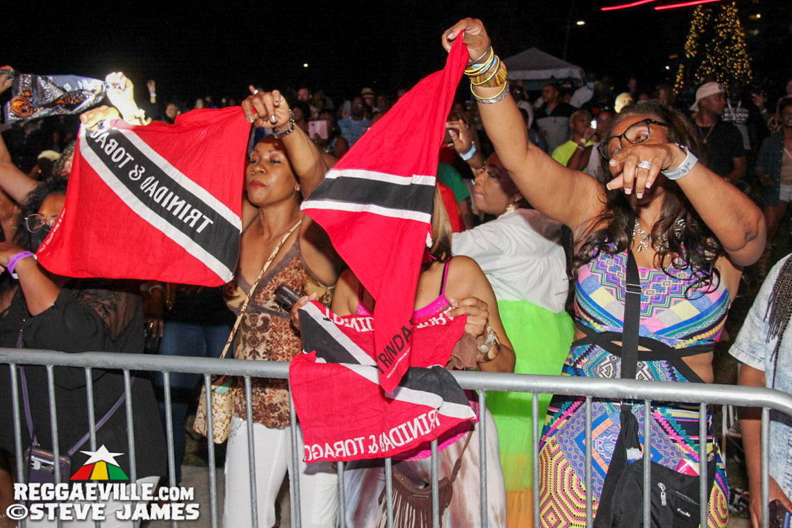 Barrington Levy, Alison Hinds & Patrice Roberts