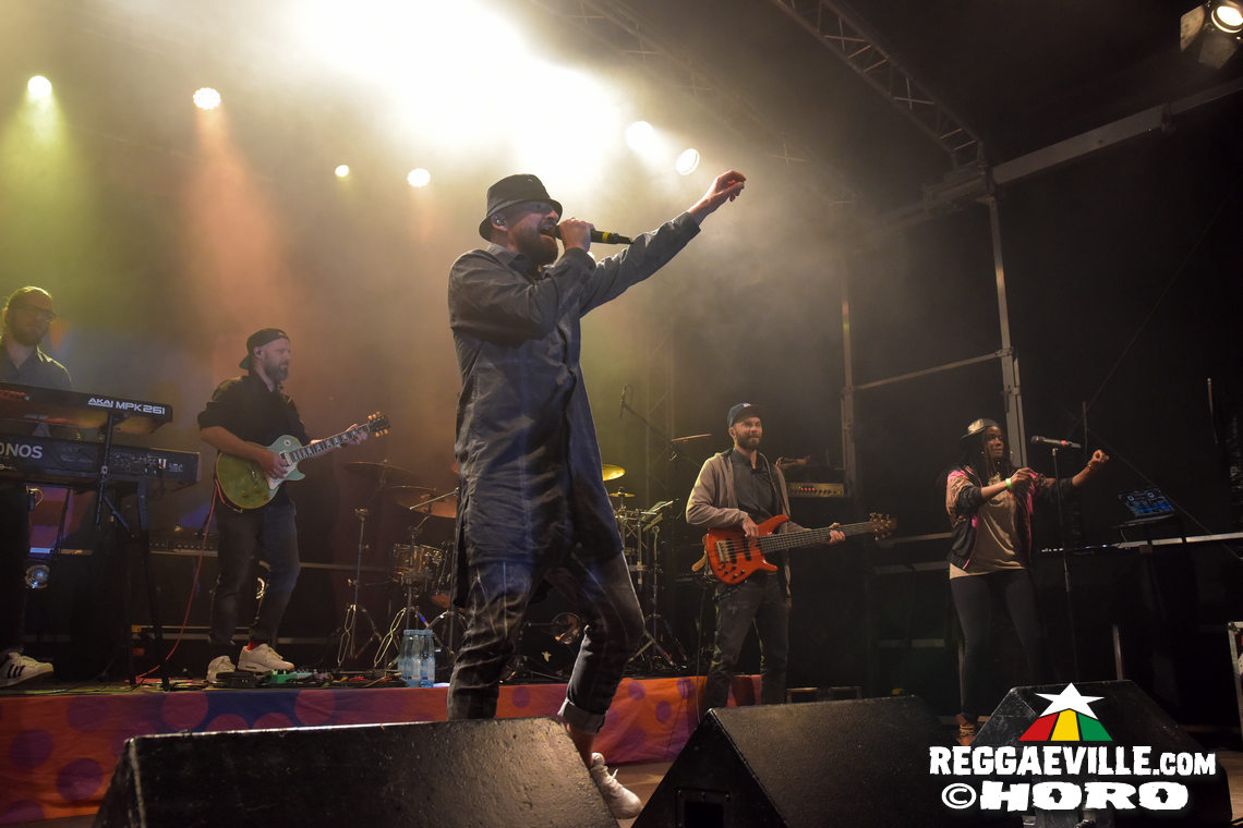 Gentleman & The Evolution