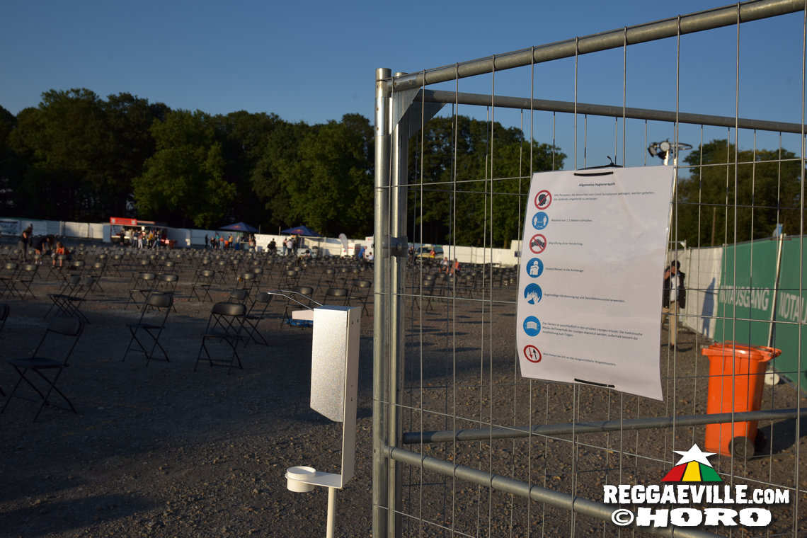 Gentleman & The Evolution