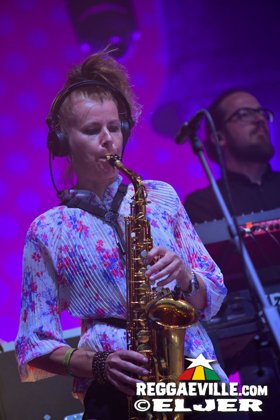 Gentleman & The Evolution