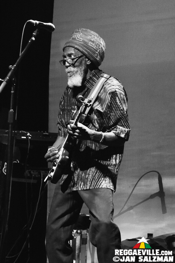 Hempress Sativa & Reemah