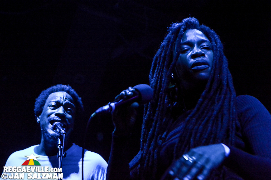 Hempress Sativa & Reemah