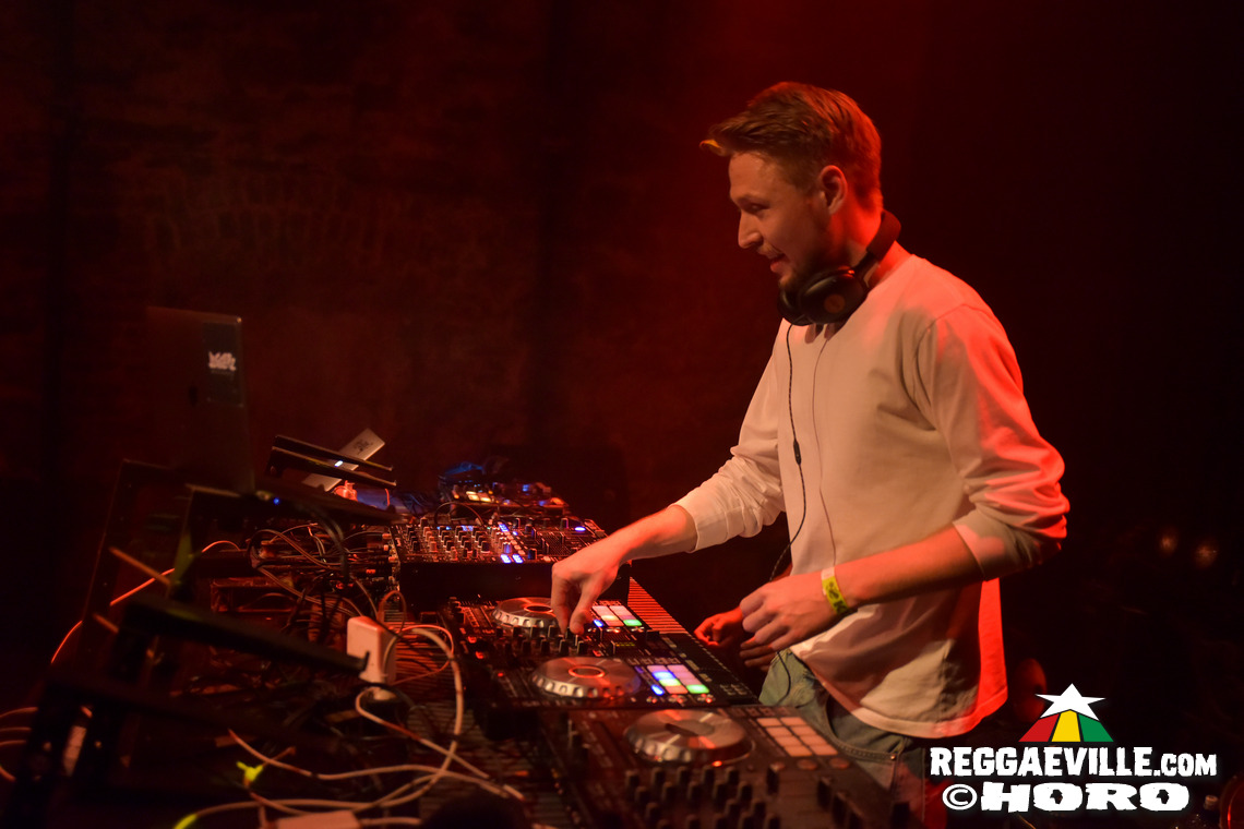 Gentleman, Jugglerz & Warrior Sound