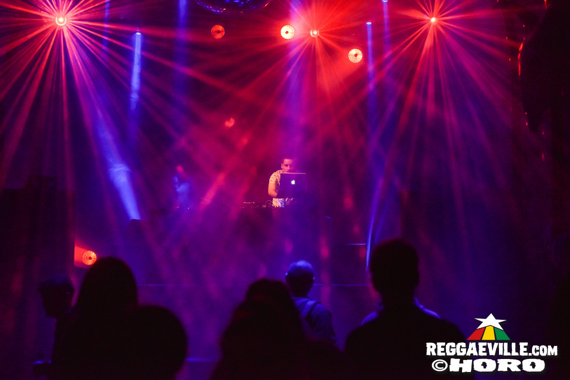 Nosliw & Deebuzz Sound, Soundvalley Movement