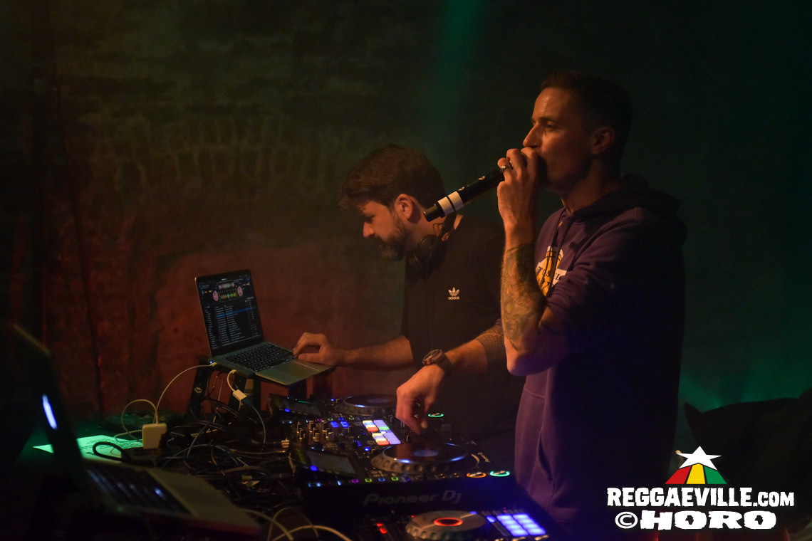 Nosliw & Deebuzz Sound, Soundvalley Movement