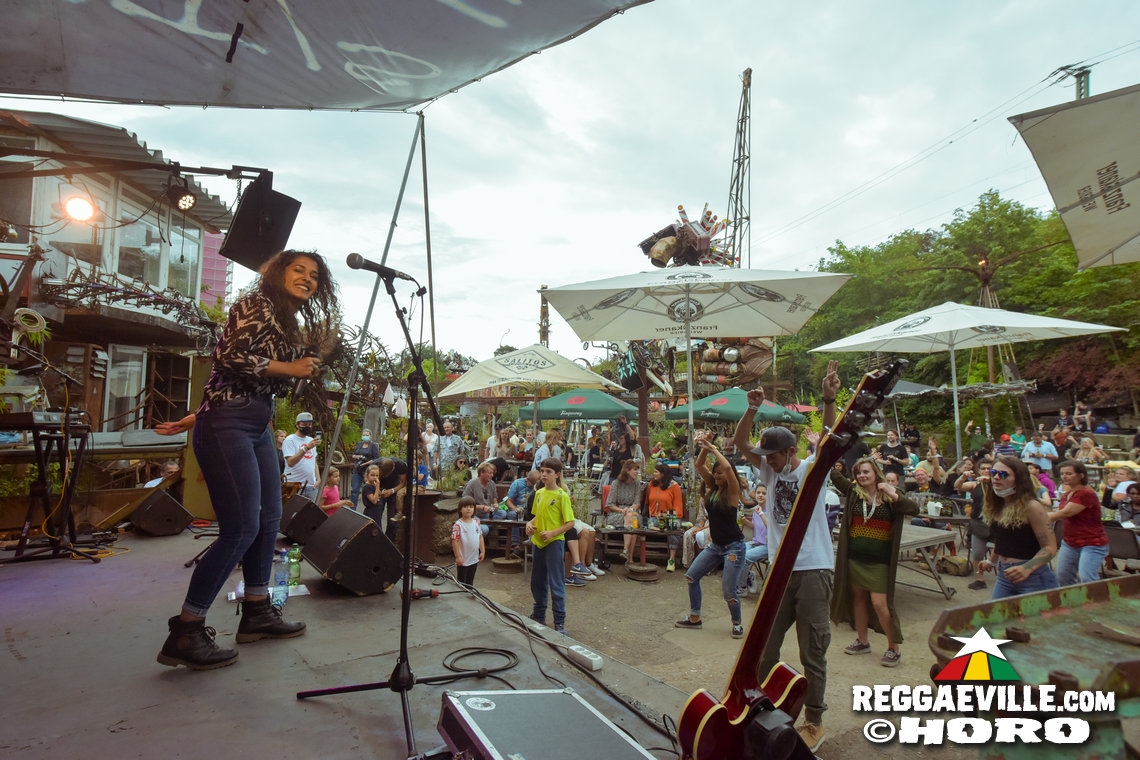 Dr. Ring Ding, TriXstar