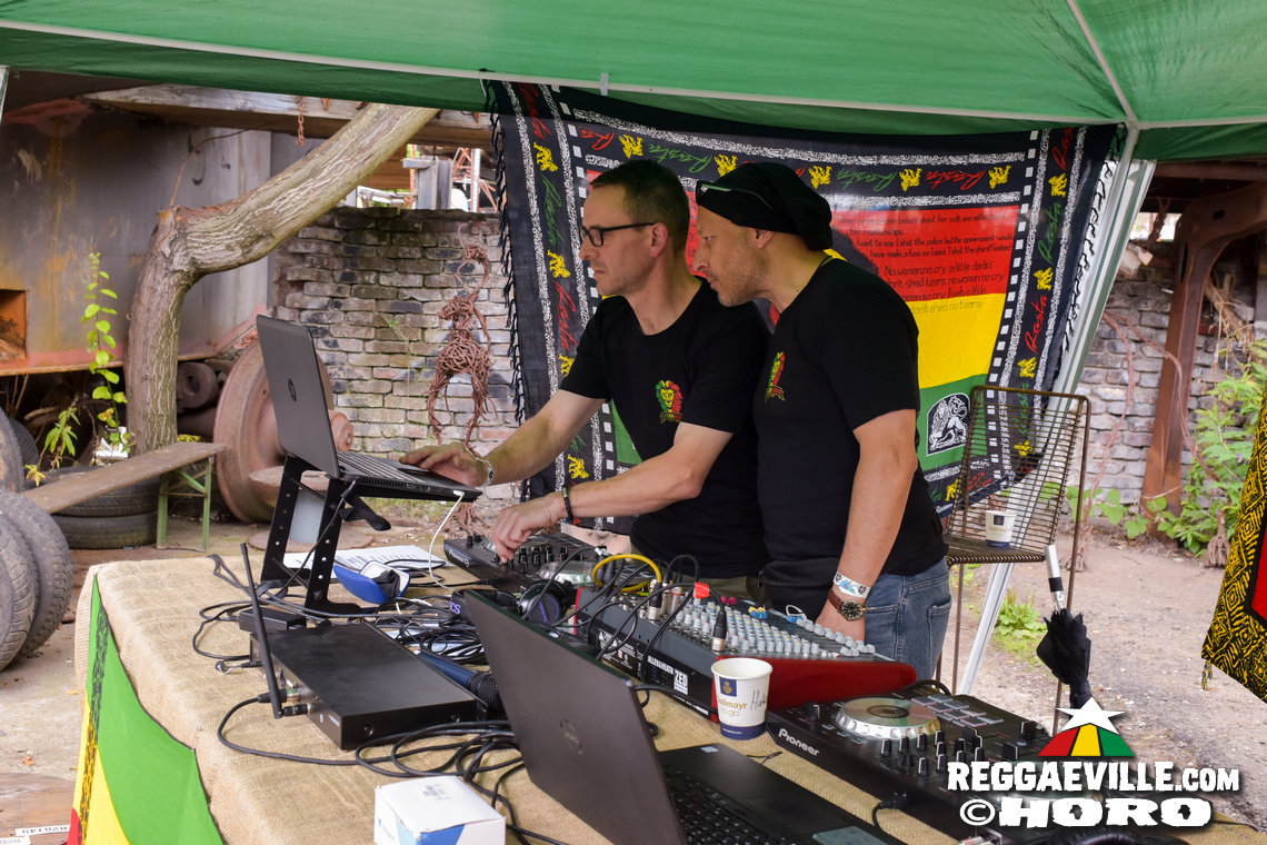 Dr. Ring Ding, TriXstar