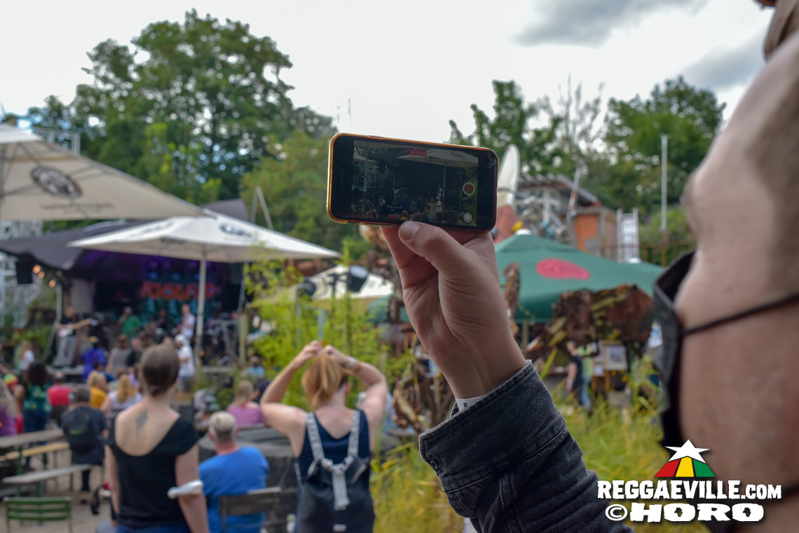 Denham Smith & Fulltune Clan, Chaliss Butto & CHaBuBa Royal C