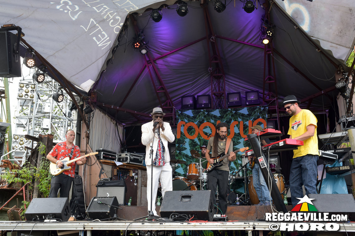 Denham Smith & Fulltune Clan, Chaliss Butto & CHaBuBa Royal C