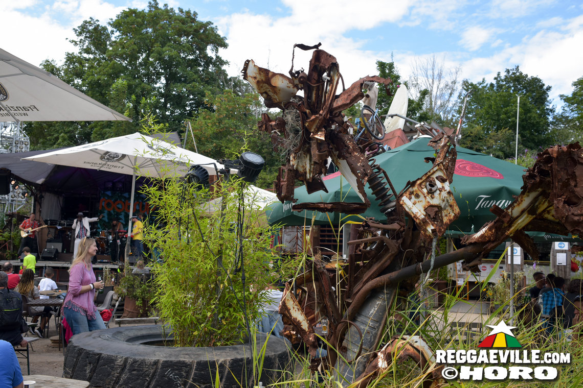 Denham Smith & Fulltune Clan, Chaliss Butto & CHaBuBa Royal C